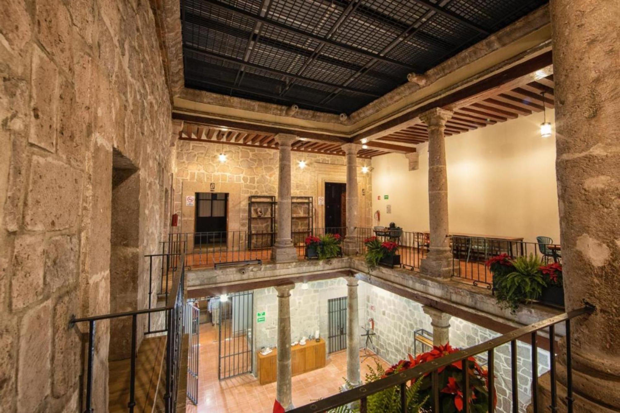 Oyo Hostal Mich Morelia Exterior foto